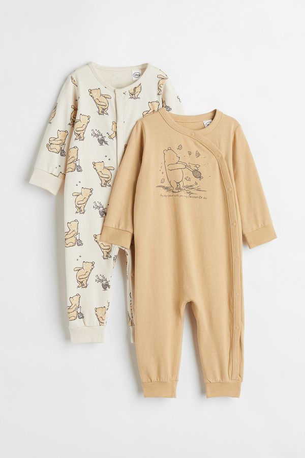 Pack de 2 pijamas con diseño estampado
