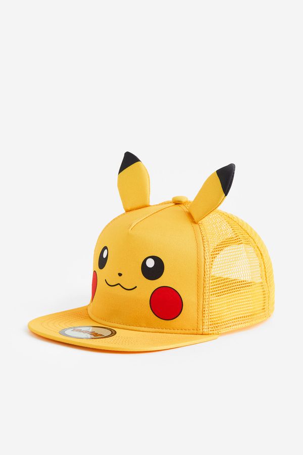 Gorra con diseño