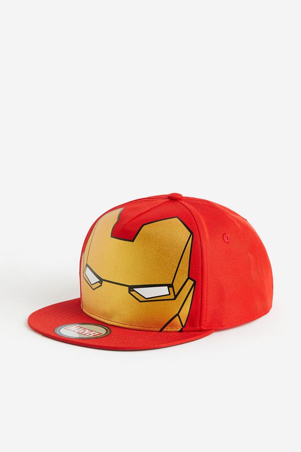 Gorra con diseño