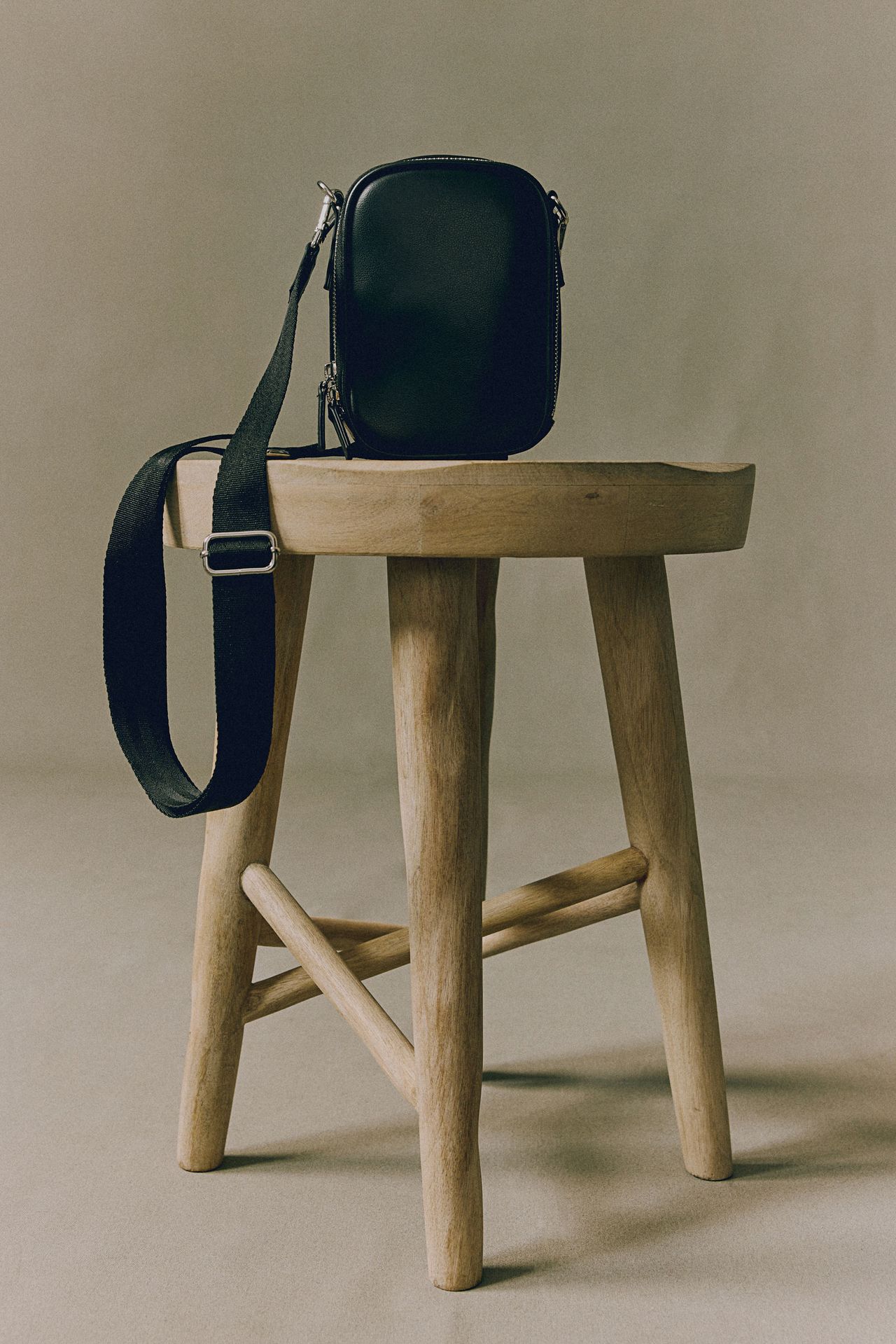 model-secondary