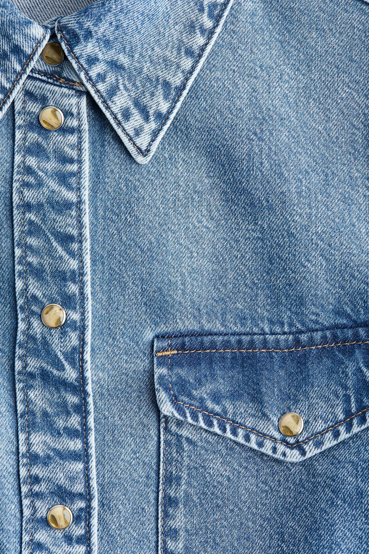 detail
